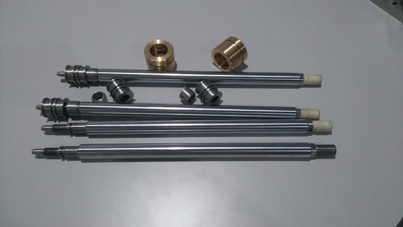 Piston, piston rod, hydraulic parts